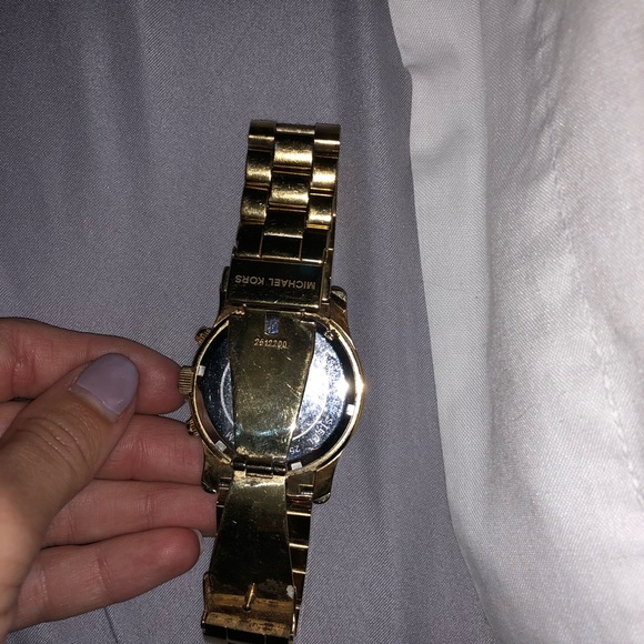 Michael Kors Watch! Limited edition color. - Picture 3 of 3